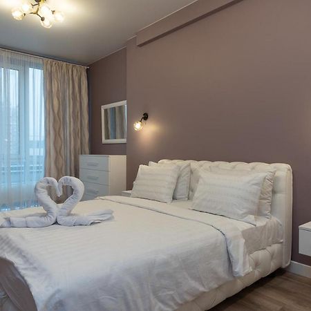 New Modern Apartments. Metro Minskaya 키예프 외부 사진