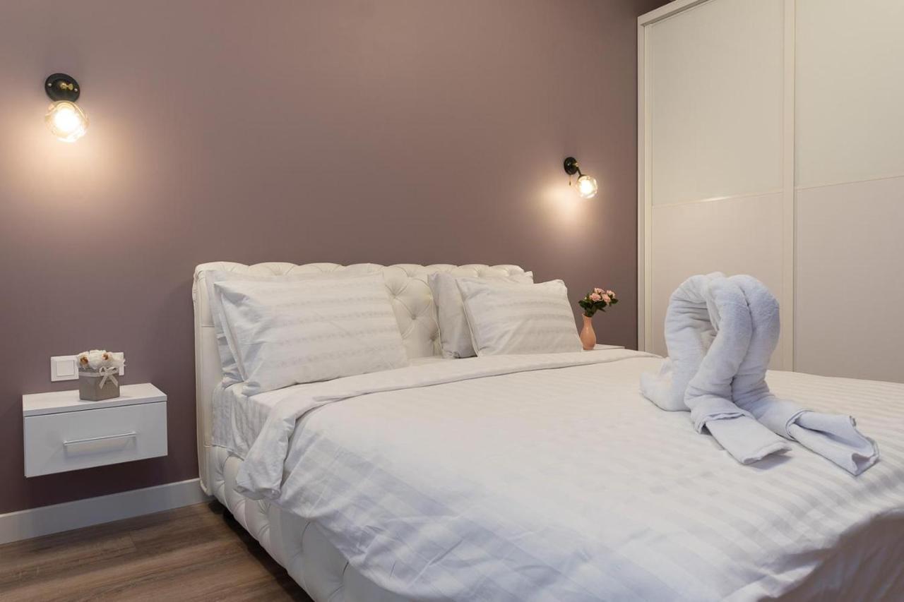 New Modern Apartments. Metro Minskaya 키예프 외부 사진