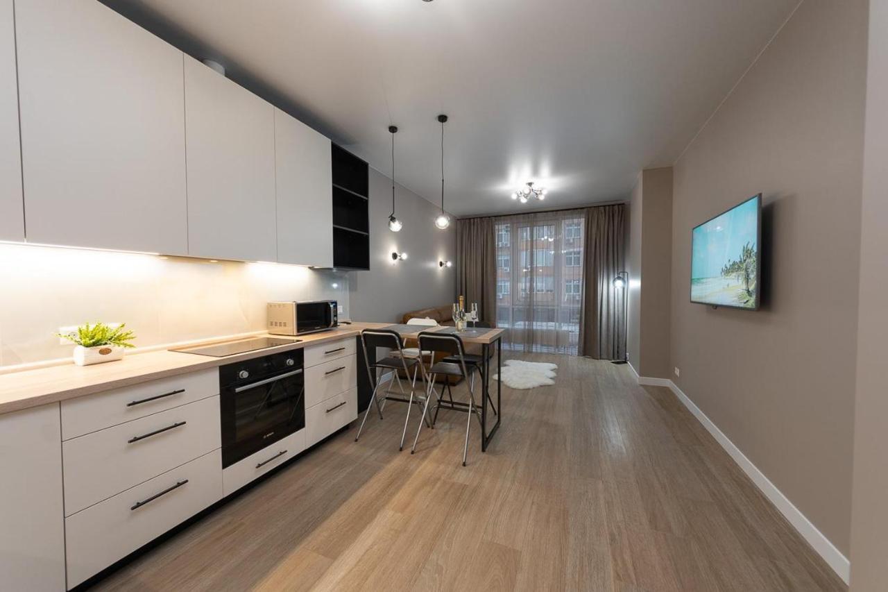 New Modern Apartments. Metro Minskaya 키예프 외부 사진