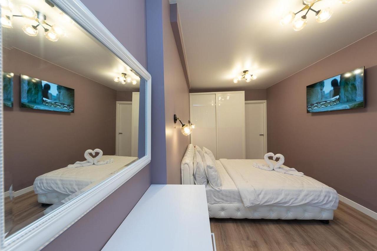 New Modern Apartments. Metro Minskaya 키예프 외부 사진